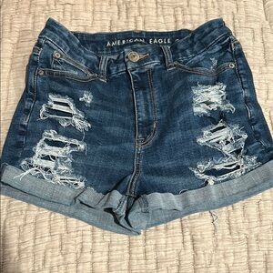 American Eagle Outfitters Blue Distressed Curvy High Rose Shortie